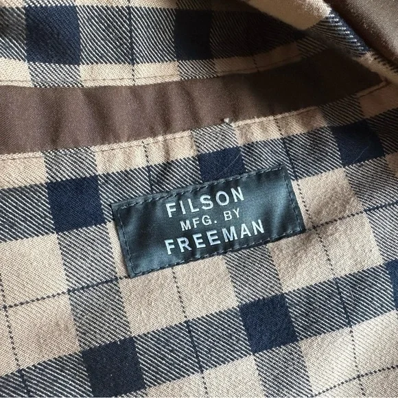 Filson X Freeman Seattle Raincoat in Dark Earth Cover Cloth Size Small